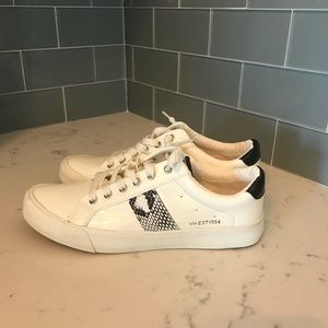 Vintage Havana sneakers